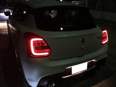 画像 スズキRS33スイフトスポーツ carrozzeria カロッツェリア 楽ナビ AVIC-RL910 取り付け カーナビ カーナビゲーション ブルートゥース バックカメラ 加工取り付け 工賃 価格 安い 持ち込み 愛知県 岐阜県 三重県 名古屋市 一宮市 岐阜市 名駅 中区栄 千種 星ヶ丘 藤が丘 名東区 八事 塩釜 天白区 上小田井 楠 庄内通 西区 上飯田 黒川 大曽根 北区 新瑞橋 桜山 堀田 瑞穂区 野並 大高 鳴海 緑区 笠寺 本星崎 柴田 南区 築地口 筑陽 昭和橋 港区