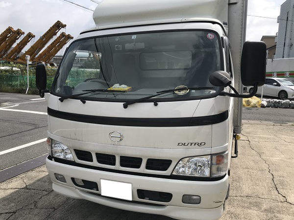 画像 日野デュトロアルミトラック カーナビ カーナビゲーション 取り付け ストラーダ CN-RE06D パナソニック ブルートゥース 汎用バックカメラ取り付け 加工 工賃 価格 安い 持ち込み 愛知県 岐阜県 三重県 名古屋市 一宮市 岐阜市 名駅 中区栄 千種 星ヶ丘 藤が丘 名東区 八事 塩釜 天白区 上小田井 楠 庄内通 西区 上飯田 黒川 大曽根 北区 新瑞橋 桜山 堀田 瑞穂区 野並 大高 鳴海 緑区 笠寺 本星崎 柴田 南区 築地口 筑陽 昭和橋 港区