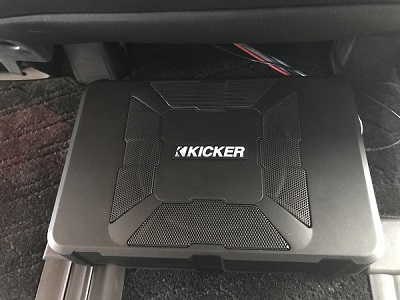 画像 三菱DELICAD;5 Kicker キッカー CSS678 HIDEAWAYHS8 取り付け カースピーカー サブウーハー ミラーリング 加工取り付け 工賃 価格 安い 持ち込み 愛知県 岐阜県 三重県 名古屋市 一宮市 岐阜市 岐南町 各務原市 羽島市 大垣市 海津市 瑞穂市 本巣市 山県市 関市 美濃加茂市 可児市 多治見市 高山市 郡上市 飛騨市 津市 四日市市 桑名市 いなべ市 鈴鹿市 伊勢市 志摩市 伊賀市 名張市