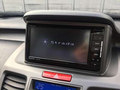 画像 ホンダRB1オデッセイにカーナビストラーダCN-RE05WDを加工取り付け ステアリングリモコンとバックカメラは純正流用 価格 工賃 最安値 愛知県 岐阜県 三重県 名古屋市 一宮市 岐阜市 北名古屋市 小牧市 稲沢市 春日井市 瀬戸市 扶桑町 大口町 津島市 あま市 愛西市 蟹江町 弥富市 清須市 犬山市 江南市 岩倉市 日進市 長久手市 東郷町 大府市 豊明市 東海市 知多市 常滑市 半田市 東浦町